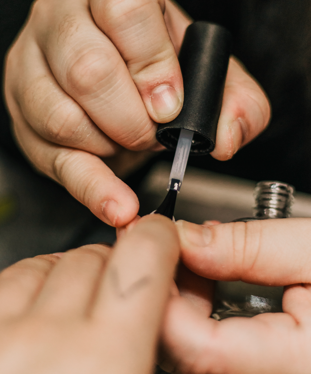 3 Things to Know Before Getting a Manicure